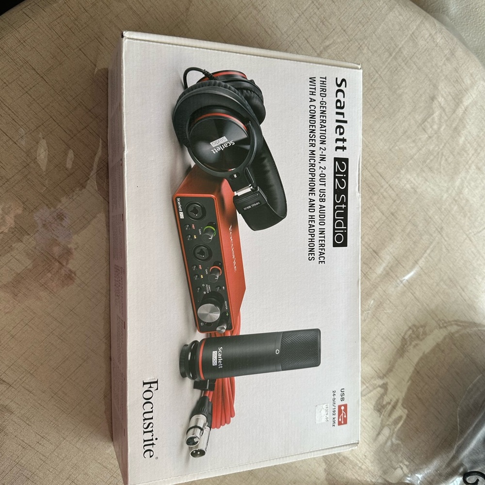 Focusrite 2i2 Studio Audio Interface Set w/ Condenser Microphone & Headphones
